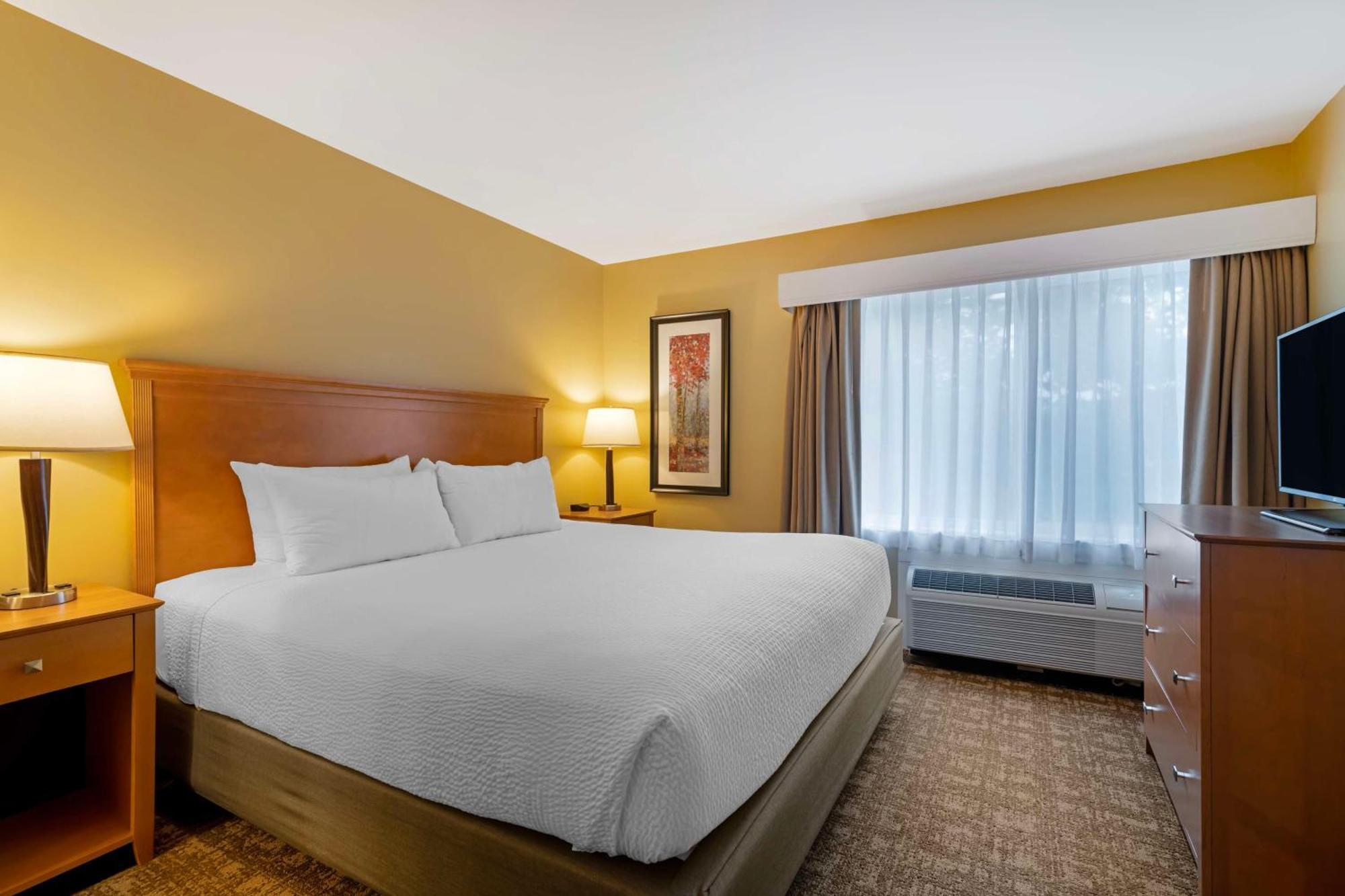 Best Western Plus Windjammer Inn & Conference Center Берлингтон Экстерьер фото